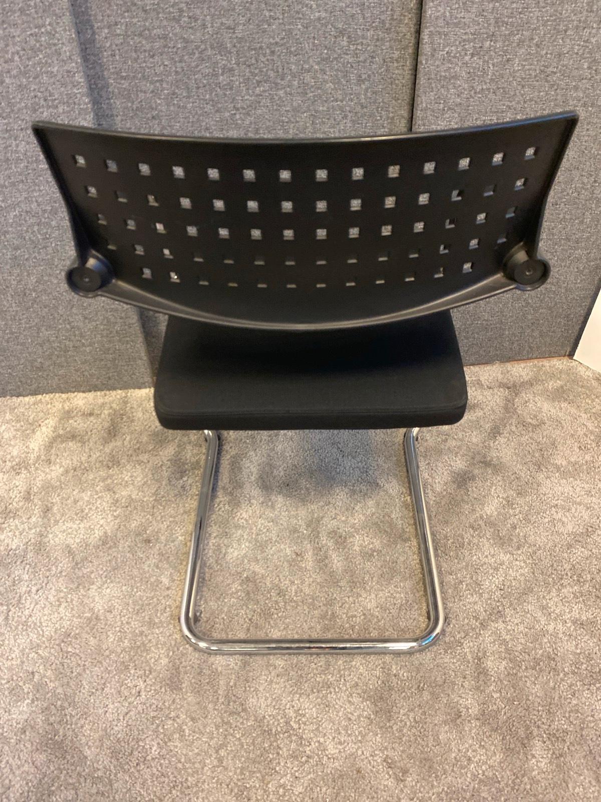 Vitra Besucherstuhl Freischwinger Visasoft VisaVis schwarz - Bild 4