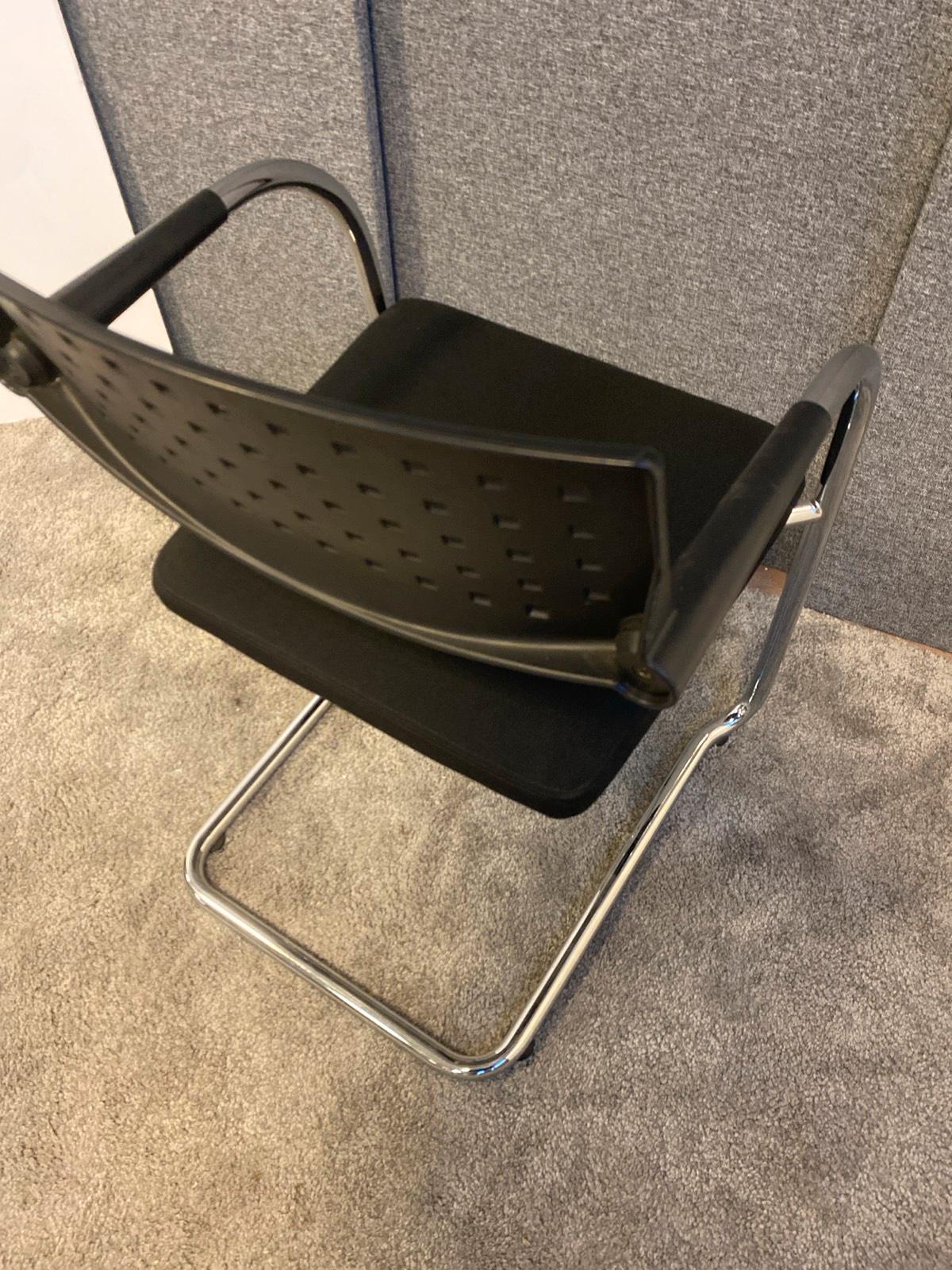 Vitra Besucherstuhl Freischwinger Visasoft VisaVis schwarz - Bild 5