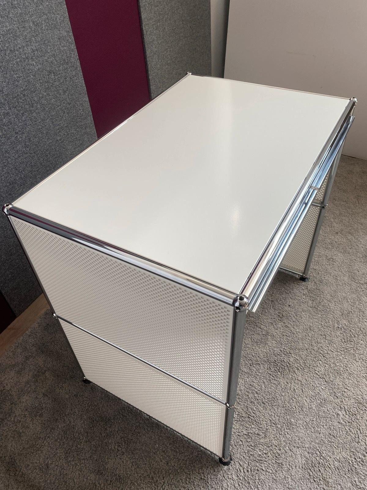 USM Haller Beistelltisch Arbeitsplatz Schminktisch Tisch - Bild 8