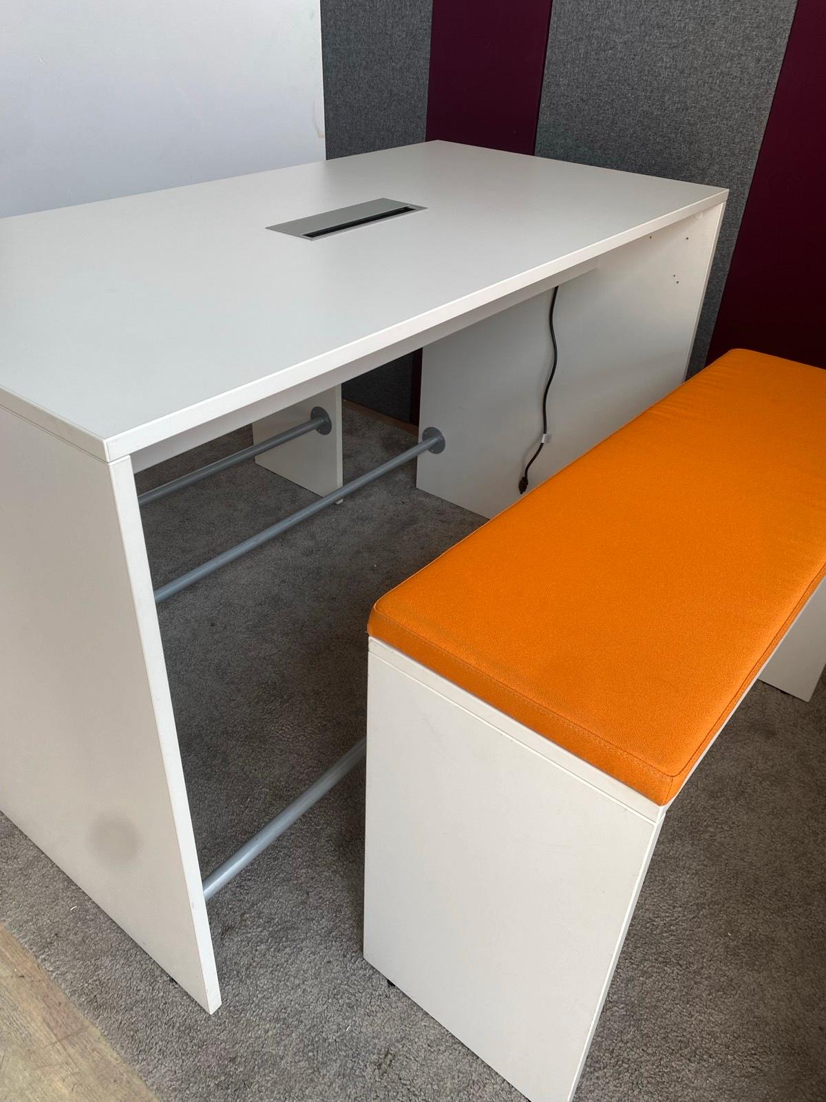 Sitzgruppe Bartisch Esstisch Hochtisch weiß 2 Bänken orange grau - Bild 2