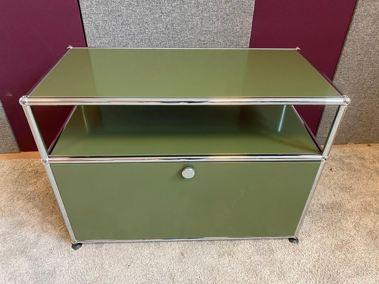 USM Haller Nachtkästchen Nachttisch Nachtschrank Sideboard oliv - Bild 2