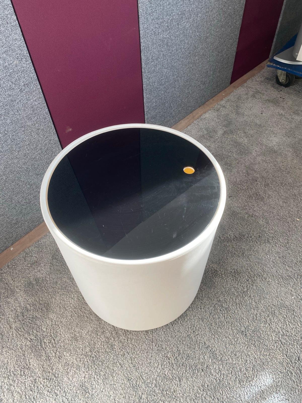 Hocker - Beistelltisch Pedrali WOW aus Polyethylen auch für Außen - Bild 5