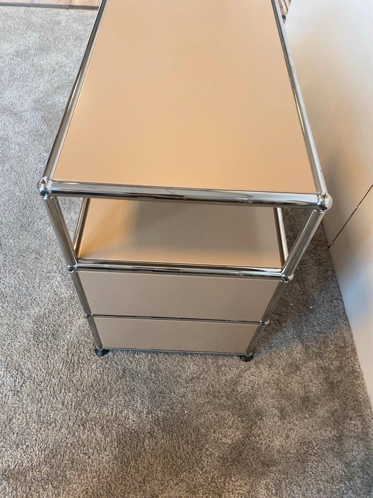USM Haller Nachtkästchen Nachttisch Nachtschrank Tagestisch beige - Bild 3