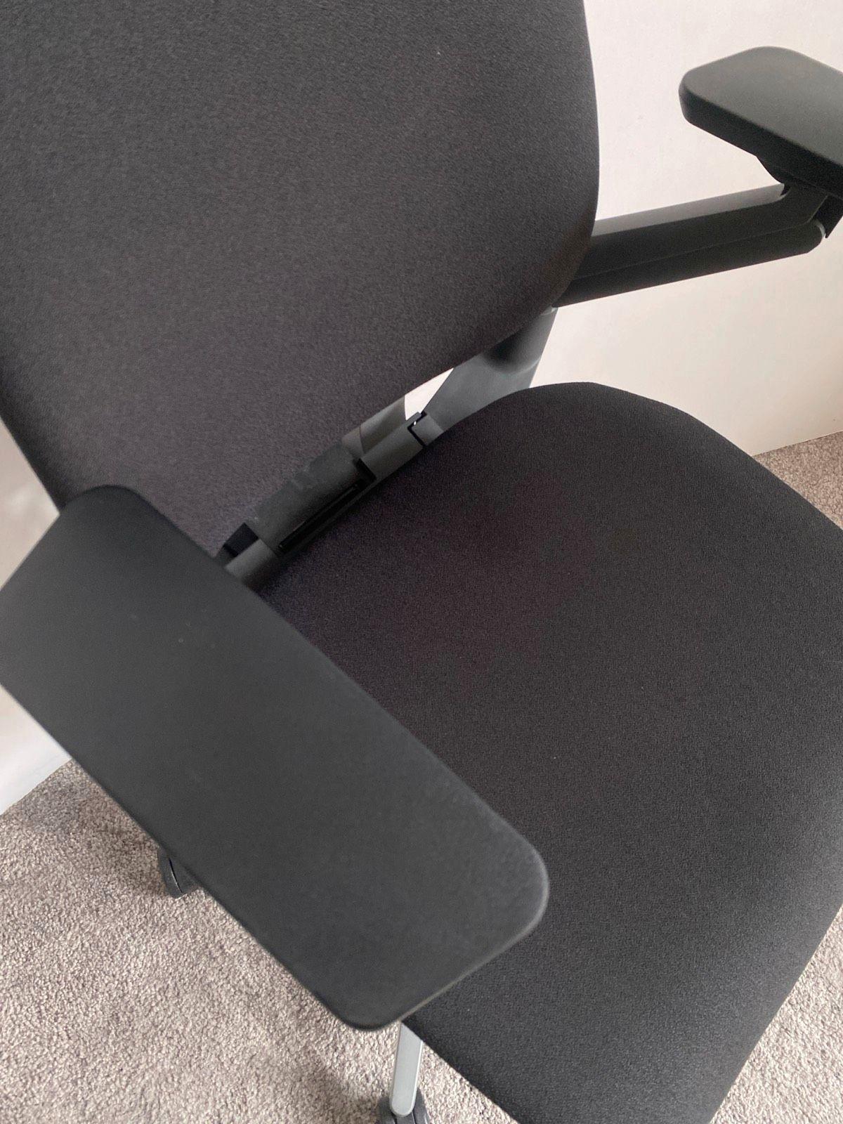 TOP Bürodrehstuhl Bürostuhl Drehstuhl Steelcase Gesture schwarz ⚫ - Bild 3