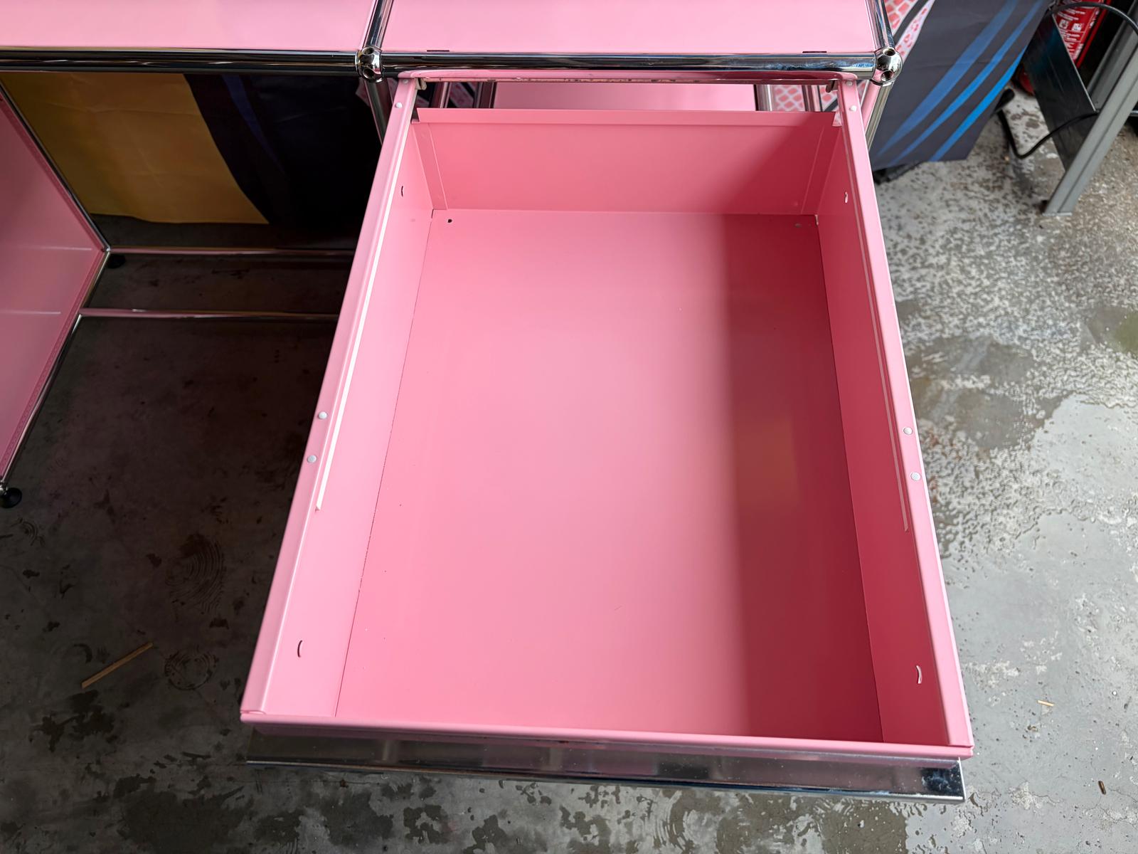 USM Haller Arbeitsplatz Schreibtisch Schubladen Pink Rosa - Bild 6
