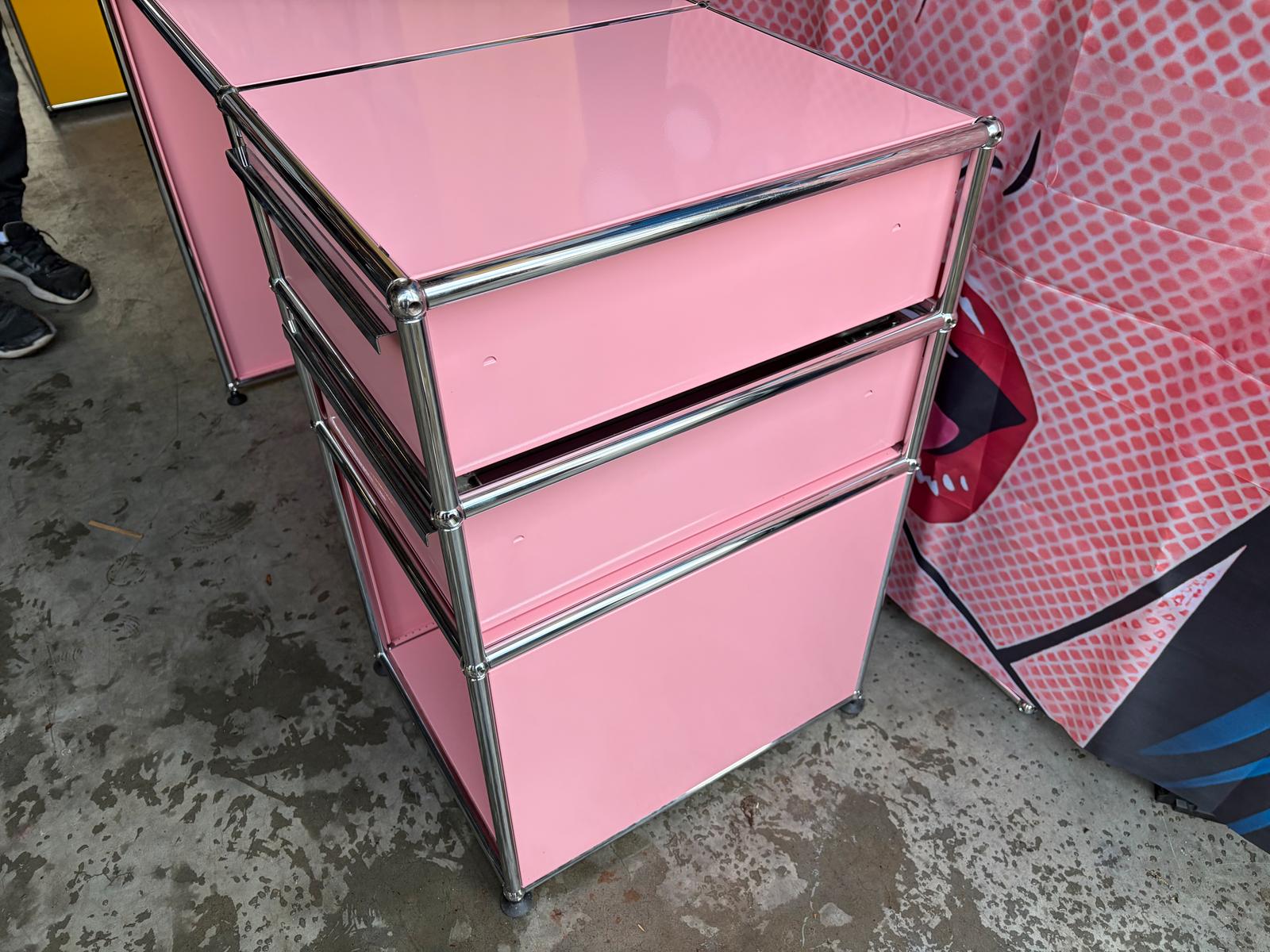 USM Haller Arbeitsplatz Schreibtisch Schubladen Pink Rosa - Bild 8