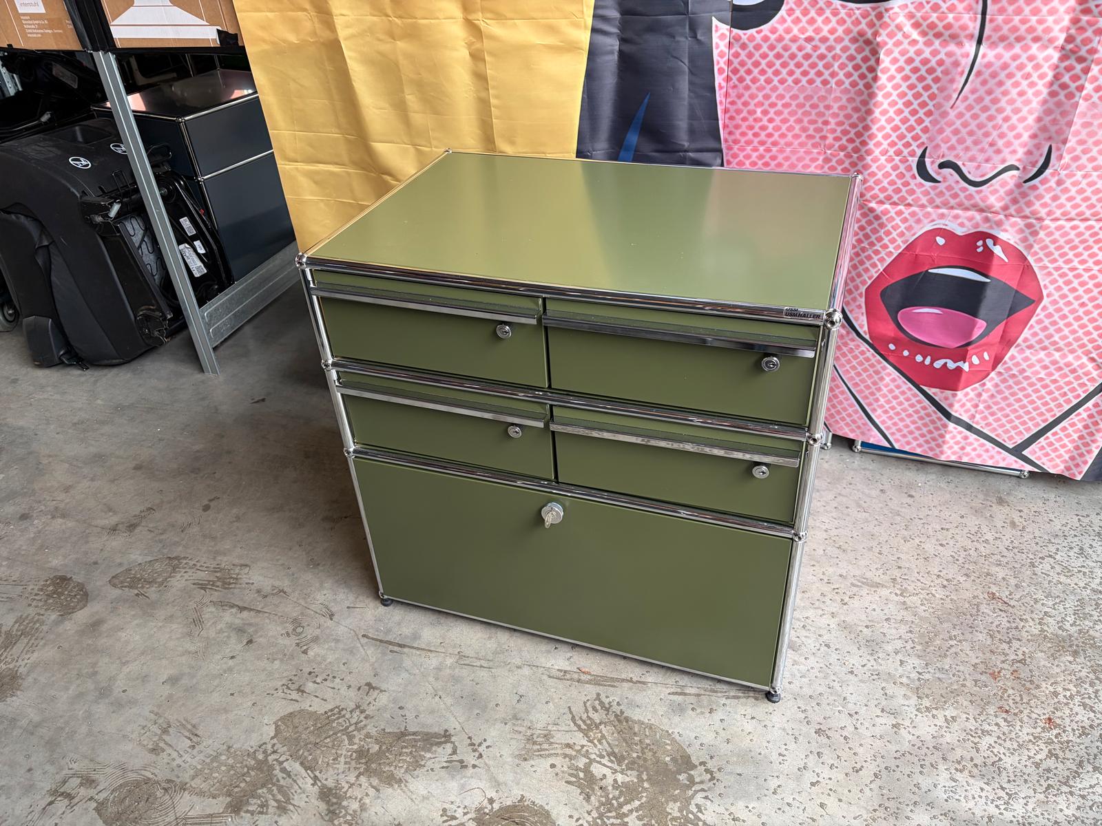 USM Haller Kommode Highboard Schubladen Auszug Oliv Grün - Bild 2