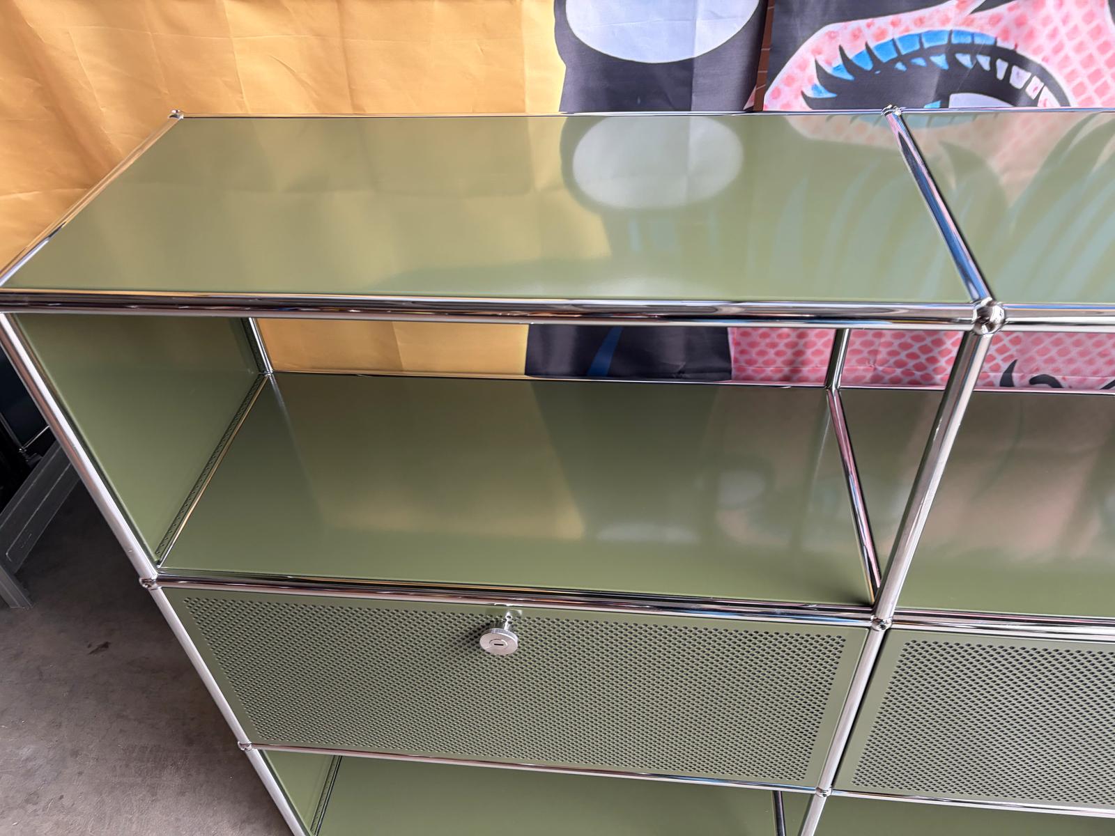 USM Haller Highboard Regal 6 Fächer 2 Akustikklappen Oliv Grün - Bild 3