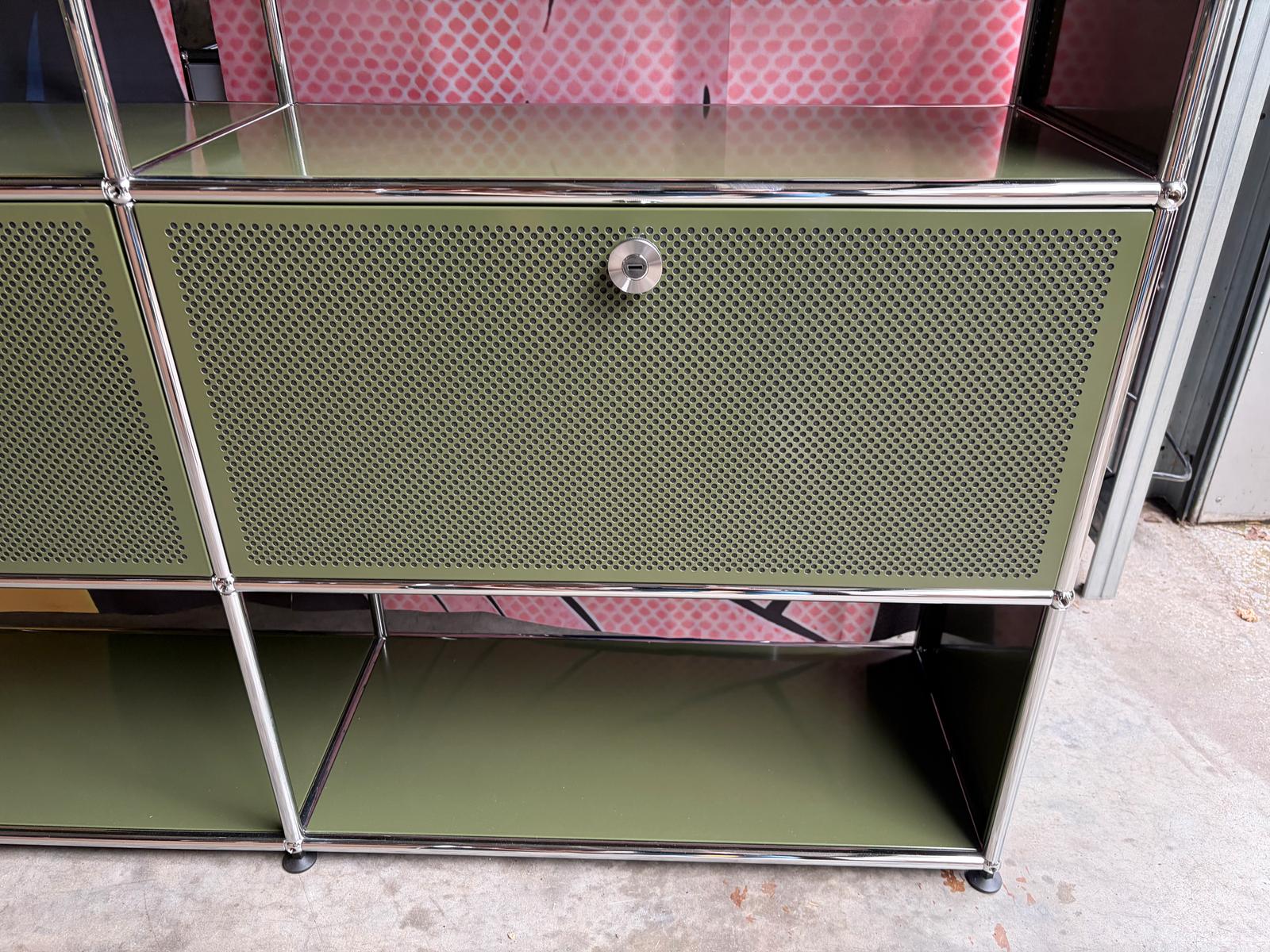 USM Haller Highboard Regal 6 Fächer 2 Akustikklappen Oliv Grün - Bild 5