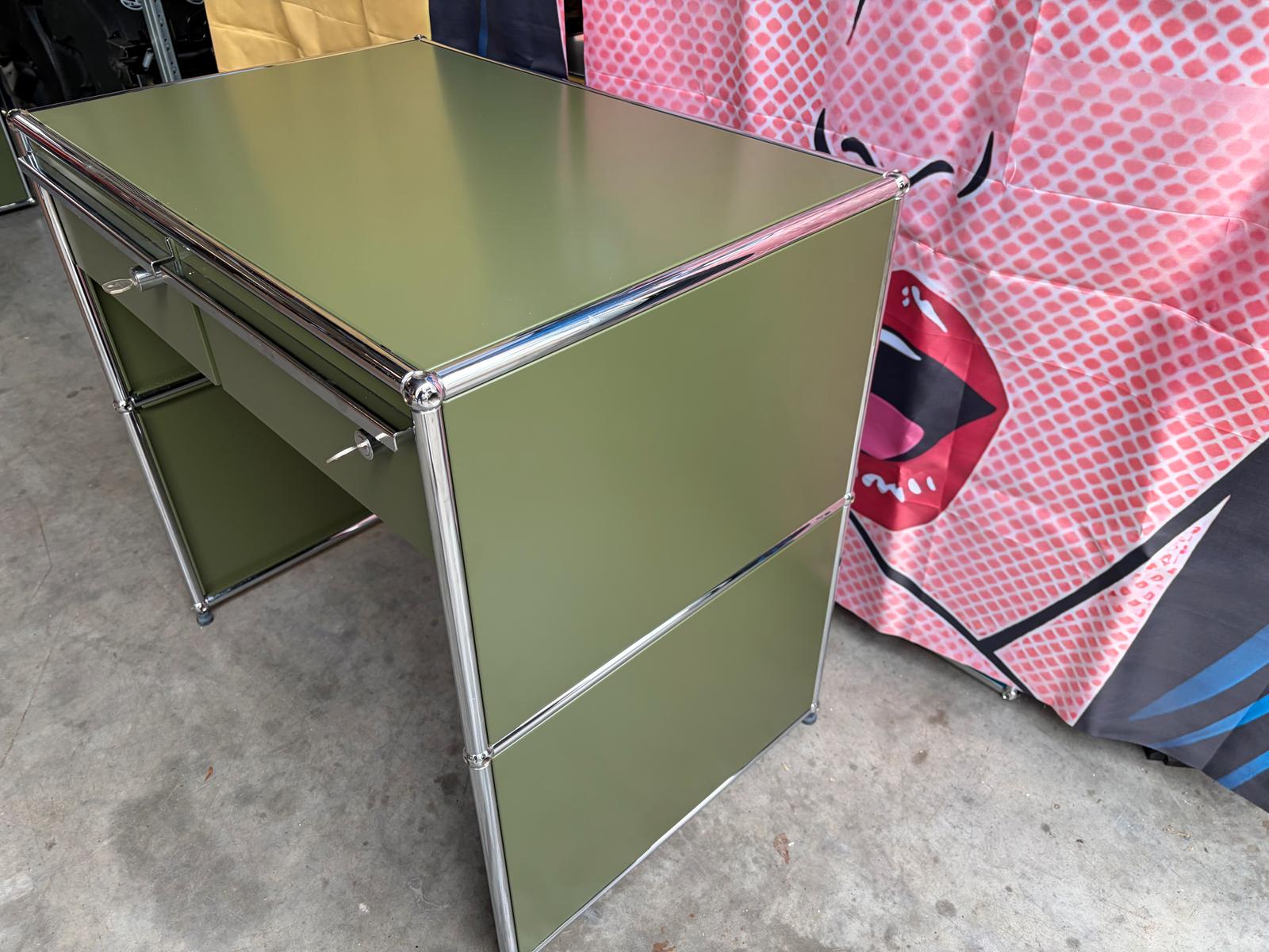 USM Haller Arbeitsplatz Schreibtisch Schminktisch Oliv Grün - Bild 5