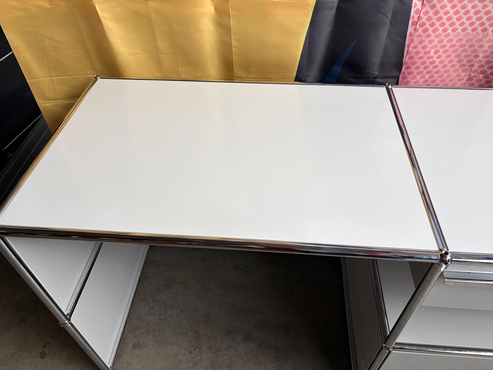 USM Haller Arbeitsplatz Schreibtisch Lichtgrau Schubladen Auszug - Bild 2